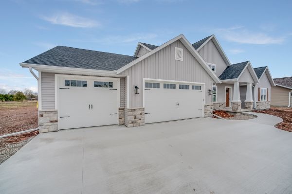 Cost of Concrete Driveway Pouring in Naples