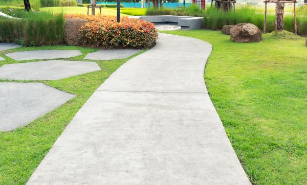 Cost of Path Installation in Naples