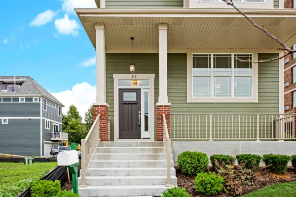 Cost of Entryway Stairs Installation in Naples