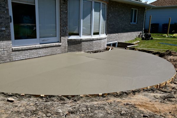 Cost of Deck Concrete Construction in Naples