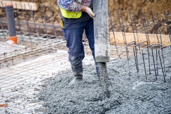 Cost of Yard Concrete Construction in Naples