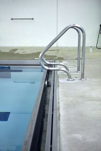 Cost of Poolside Concrete Paving in Naples