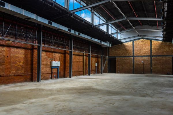 Cost of Barn Slab Pouring in Naples