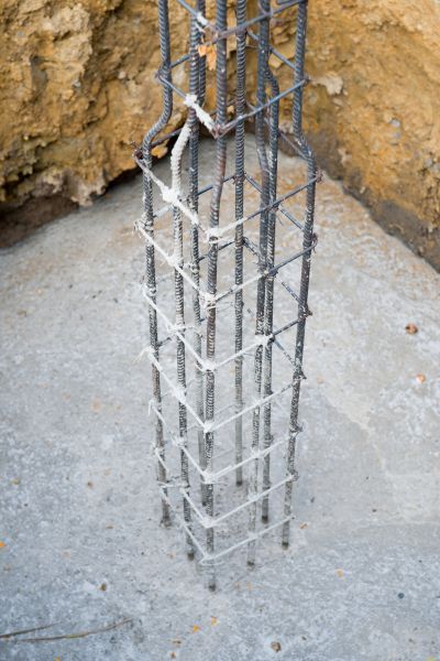 Cost of Garage Footing Pouring in Naples
