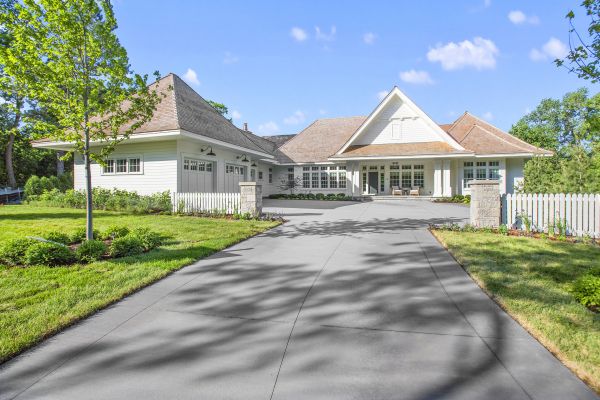 Cost of Driveway Remodeling in Naples