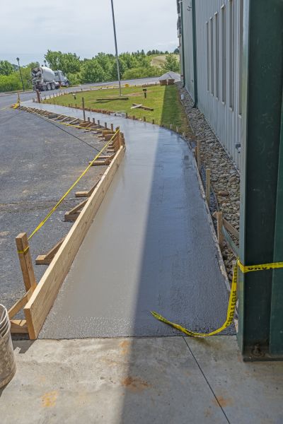 Cost of Concrete Sidewalk Paving in Naples
